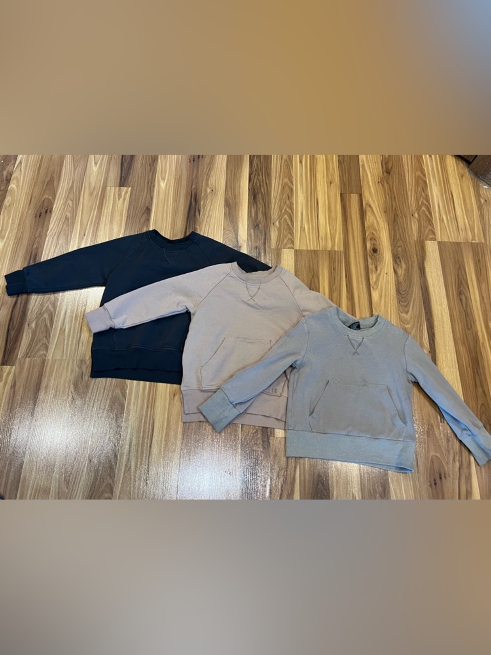 Little Bipsy kids crewneck bundle